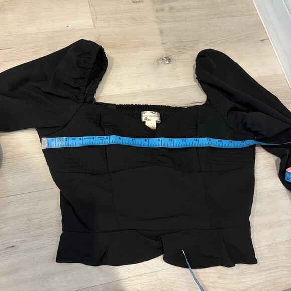 Bang of Gypsies Collective NWT Black long Sleeves Top with smocked back. - Picture 7 of 8